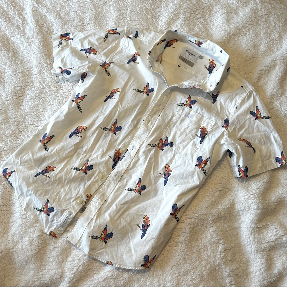 M - Goodfellow & Co Shirt